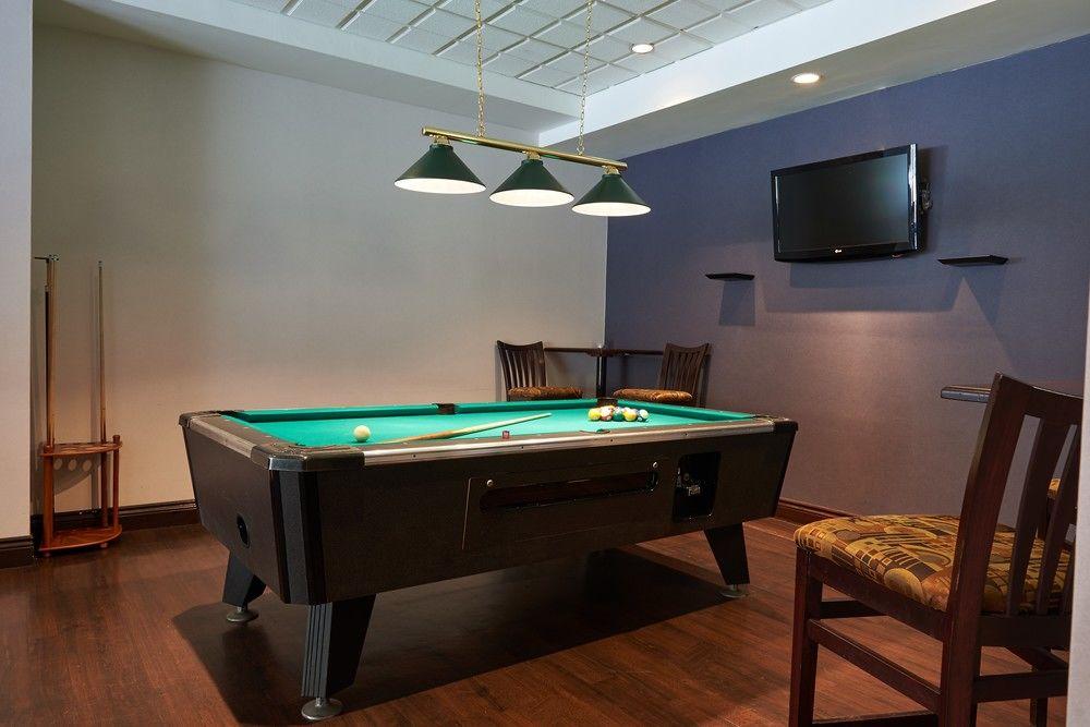 Four Points By Sheraton Windsor Downtown Εξωτερικό φωτογραφία